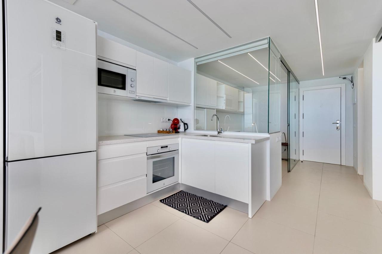 Brand New - Ocean Views - Sunset Facing Apartman Patalavaca Kültér fotó
